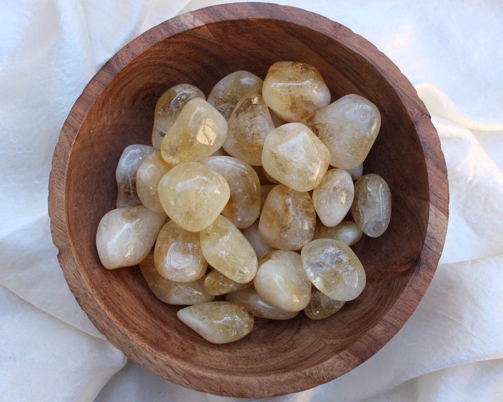 Citrine Tumbled Stones 17-30mm