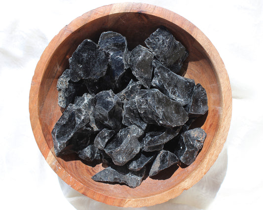 obsidian, black obsidian, rough obsidian, obsidian, root chakra, healing chakra